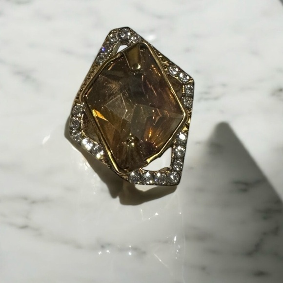 🇨🇦🆕5th Avenue Women’s Amber Ring - Picture 4 of 11